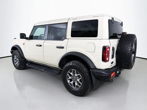 DESERT SAND 2025 Ford Bronco Badlands