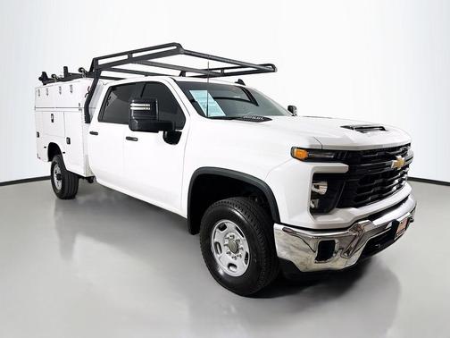 Summit White 2024 Chevrolet Silverado 2500 WT