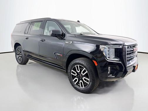 2024 GMC Yukon XL AT4