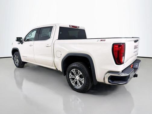 Coastal Dune 2026 GMC Sierra 1500 SLE