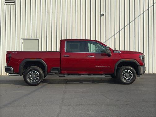 2026 GMC Sierra 2500 SLT