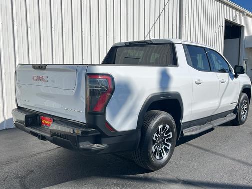 2026 GMC Sierra EV Standard Range Elevation