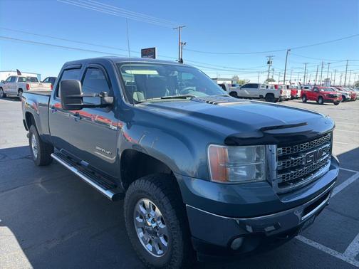 Stealth Gray Metallic 2014 GMC Sierra 2500 SLT