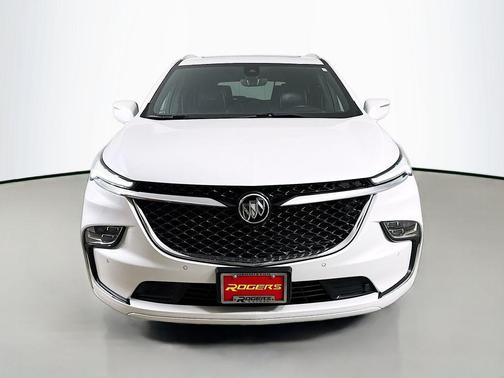 White Frost Tricoat 2024 Buick Enclave Avenir AWD