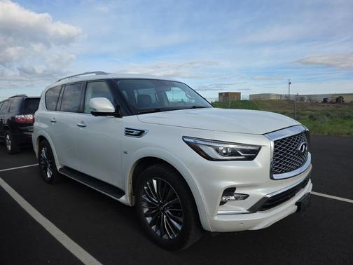 2018 INFINITI QX80 Base