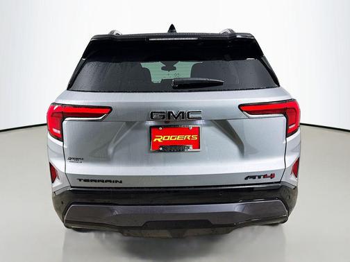 2026 GMC Terrain AWD AT4