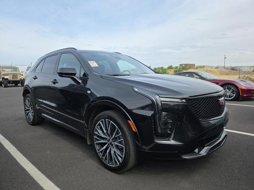 Stellar Black Metallic 2024 Cadillac XT4 Sport