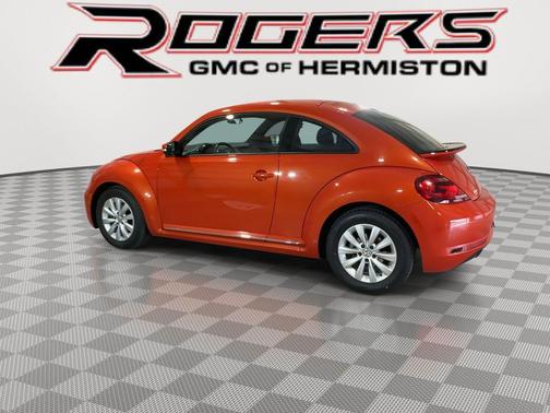 2019 Volkswagen Beetle 2.0T S