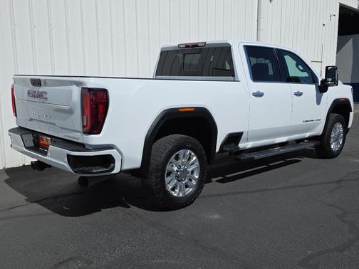2022 GMC Sierra 3500 Denali