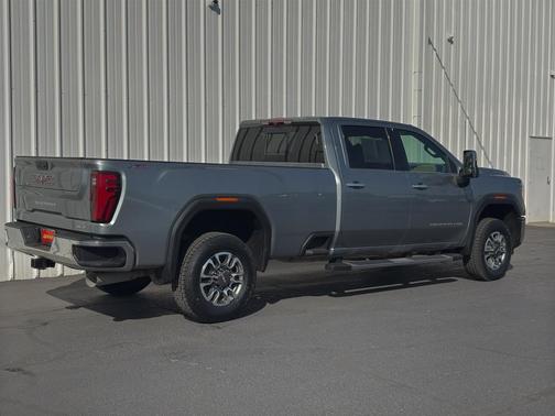 2024 GMC Sierra 3500 SLT