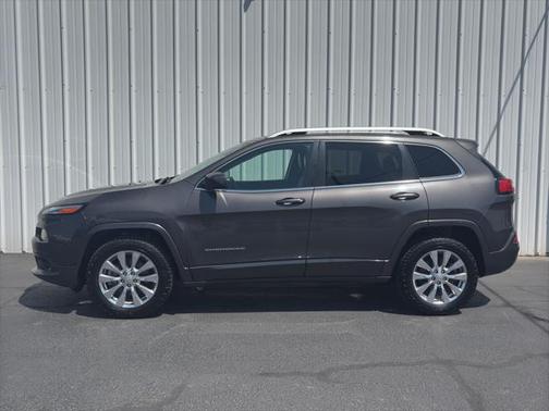 2018 Jeep Cherokee Overland
