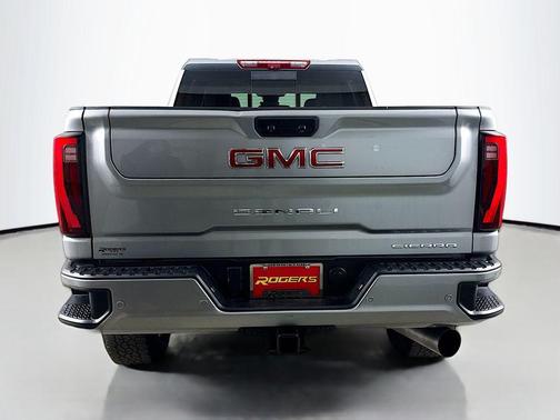 2024 GMC Sierra 2500 Denali
