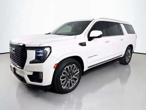 2023 GMC Yukon XL Denali Ultimate