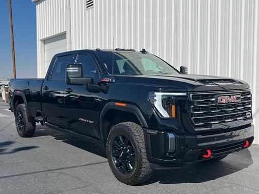 2024 GMC Sierra 2500 AT4
