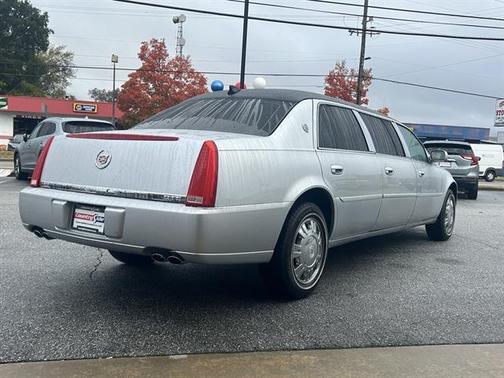 2011 Cadillac DTS Base