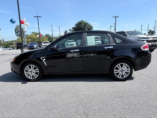Black 2008 Ford Focus SEL