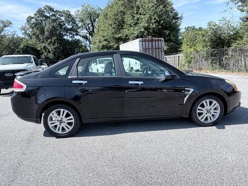 Black 2008 Ford Focus SEL