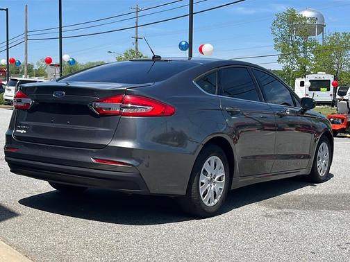 2019 Ford Fusion S