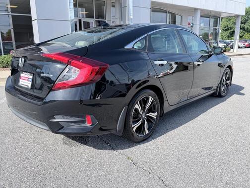 Crystal Black Pearl 2017 Honda Civic Touring