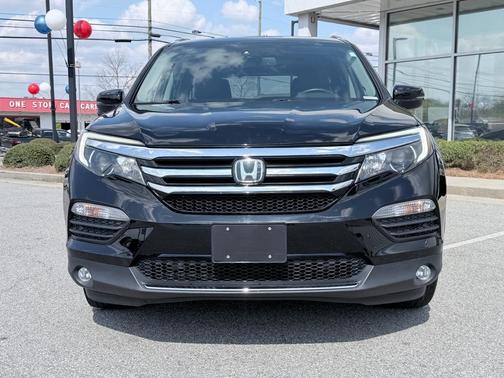 Crystal Black Pearl 2016 Honda Pilot Touring