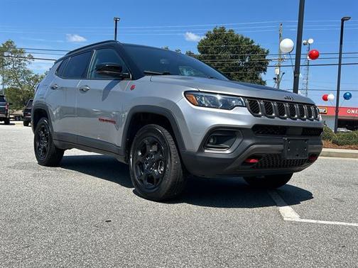 2023 Jeep Compass Trailhawk