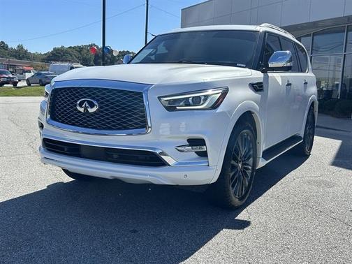 2023 INFINITI QX80 SENSORY
