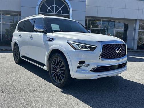 2023 INFINITI QX80 SENSORY