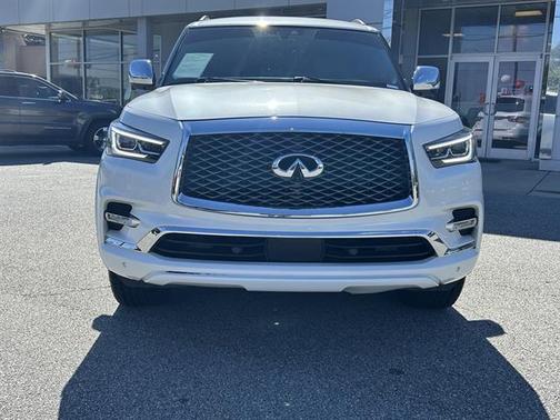 2023 INFINITI QX80 SENSORY