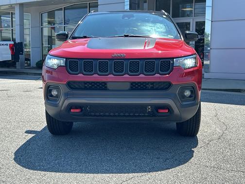 2023 Jeep Compass Trailhawk