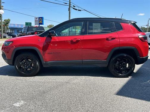 2023 Jeep Compass Trailhawk