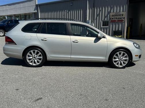 2011 Volkswagen Jetta SportWagen TDI