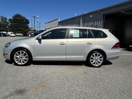 2011 Volkswagen Jetta SportWagen TDI