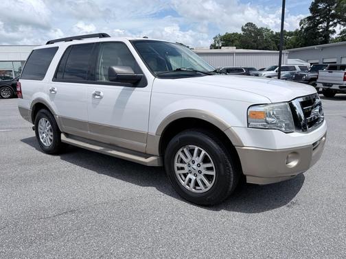 White Platinum Tri-Coat Metallic 2014 Ford Expedition XLT