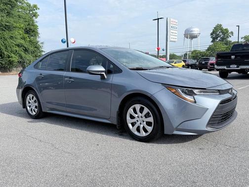 CELESTITE 2025 Toyota Corolla LE