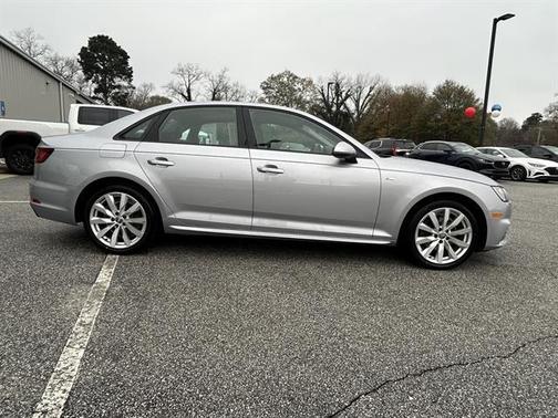 2018 Audi A4 2.0T ultra Premium