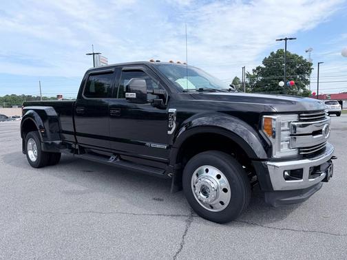 Shadow Black 2018 Ford F-450 Lariat