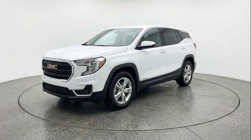 Summit White 2024 GMC Terrain SLE