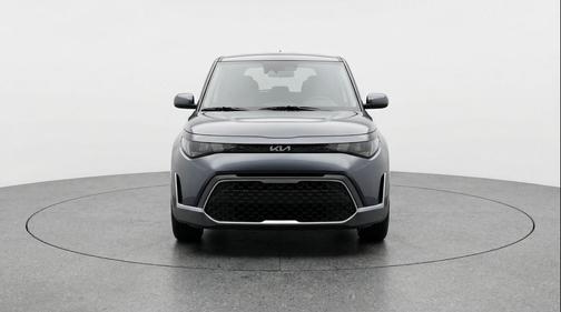 Gravity Gray 2025 Kia Soul LX
