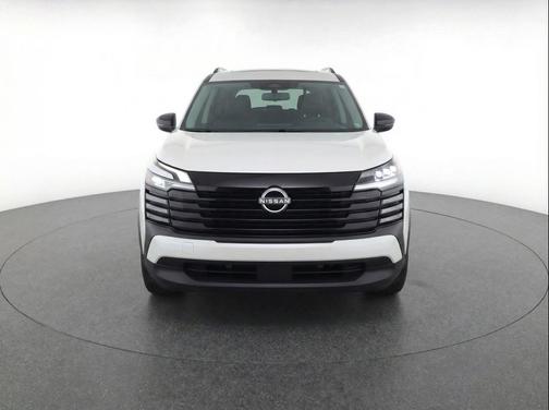 Fresh Powder 2025 Nissan Kicks SV