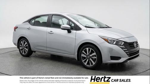 Brilliant Silver Metallic 2025 Nissan Versa 1.6 SV
