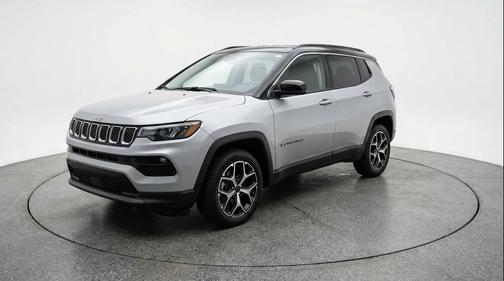 Silver Zynith Metallic Clearcoat 2025 Jeep Compass Limited