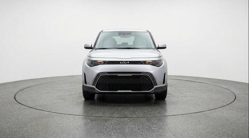 Gravity Gray 2025 Kia Soul LX