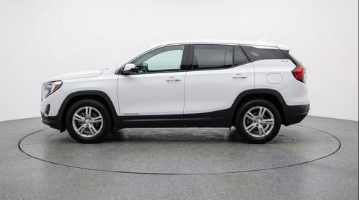 Summit White 2024 GMC Terrain SLE