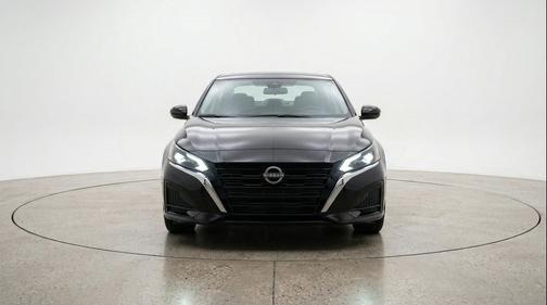 Super Black 2025 Nissan Altima SV FWD