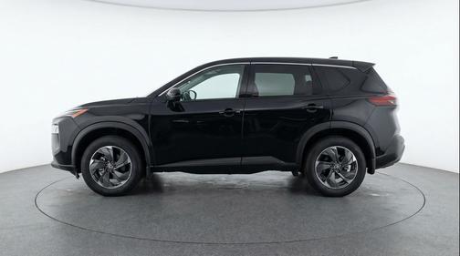 Super Black 2025 Nissan Rogue SV