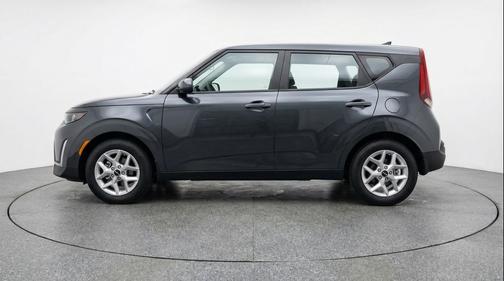 Gravity Gray 2025 Kia Soul LX
