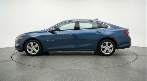 Lakeshore Blue Metallic 2024 Chevrolet Malibu FWD 1LT