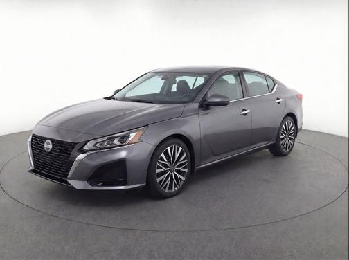 Gun Metallic 2024 Nissan Altima 2.5 SV