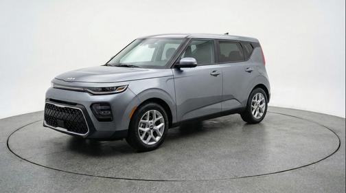 Gravity Gray 2025 Kia Soul LX