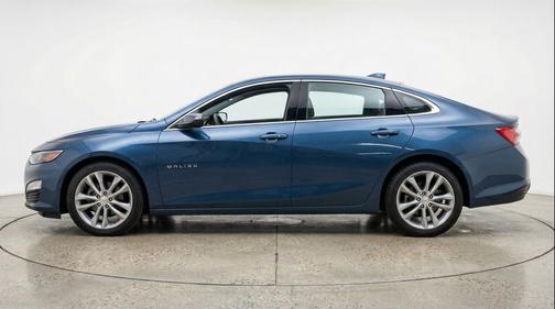 Lakeshore Blue Metallic 2024 Chevrolet Malibu FWD 2LT